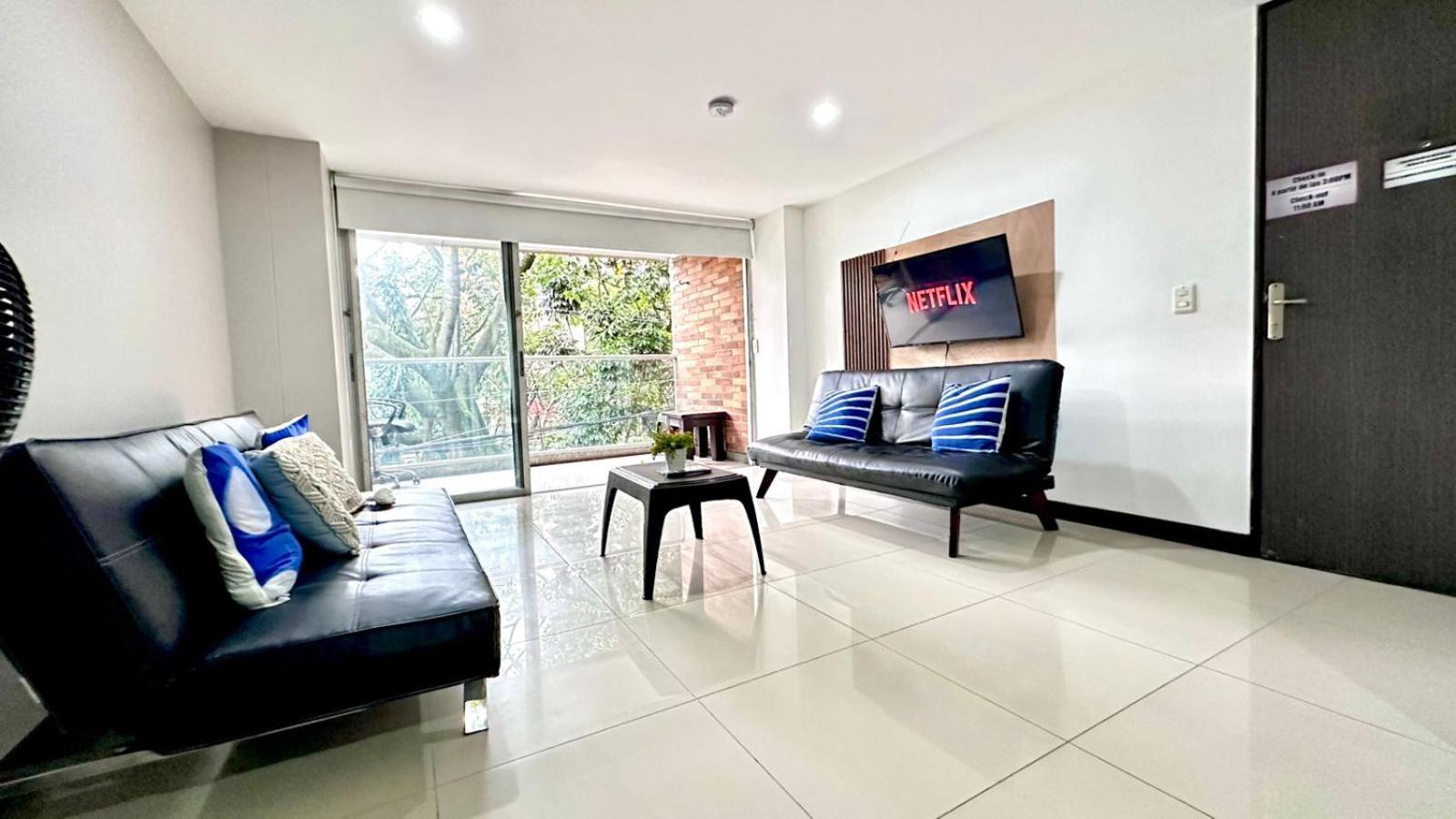 Apartamento Apto Moderno En Laureles